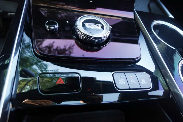 2025 Cadillac Escalade ESV Sport