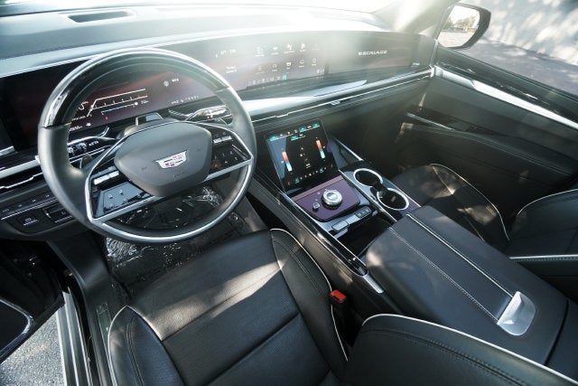 2025 Cadillac Escalade ESV Sport