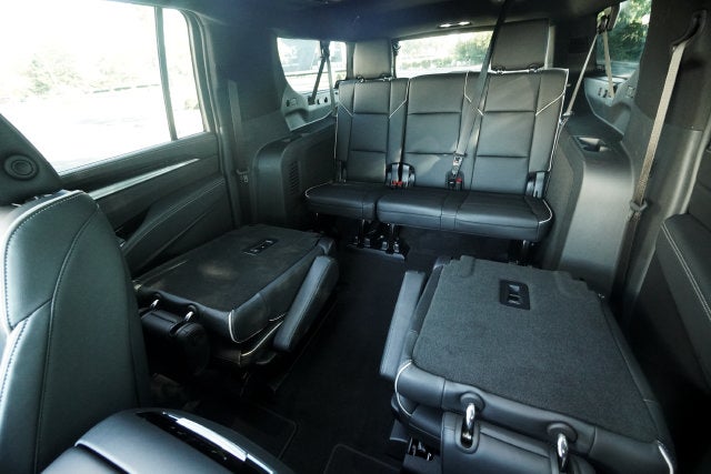 2025 Cadillac Escalade ESV Sport