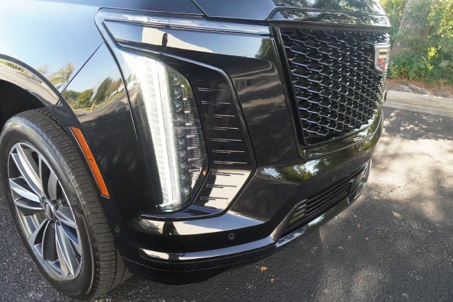 2025 Cadillac Escalade ESV Sport