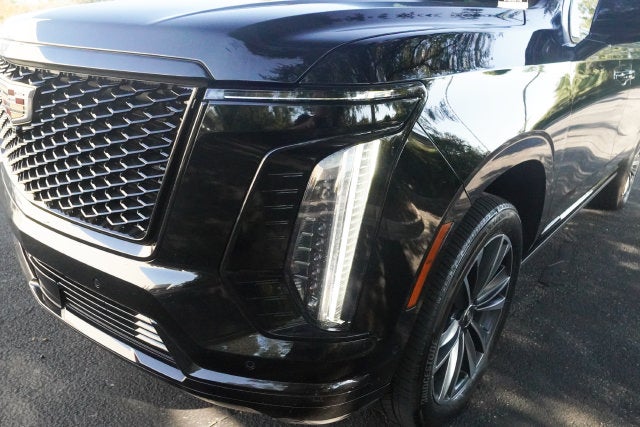 2025 Cadillac Escalade ESV Sport