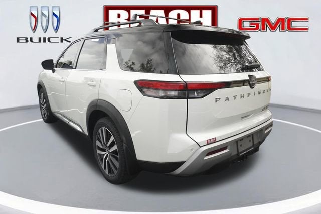 2022 Nissan Pathfinder Platinum