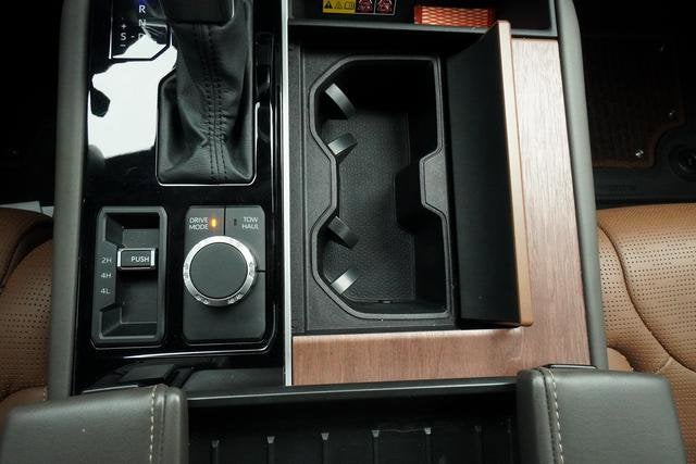 2025 Toyota Tundra 4WD 1794 Edition