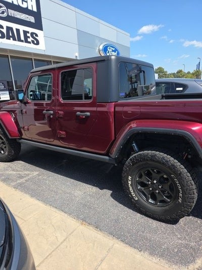 2022 Jeep Gladiator Willys