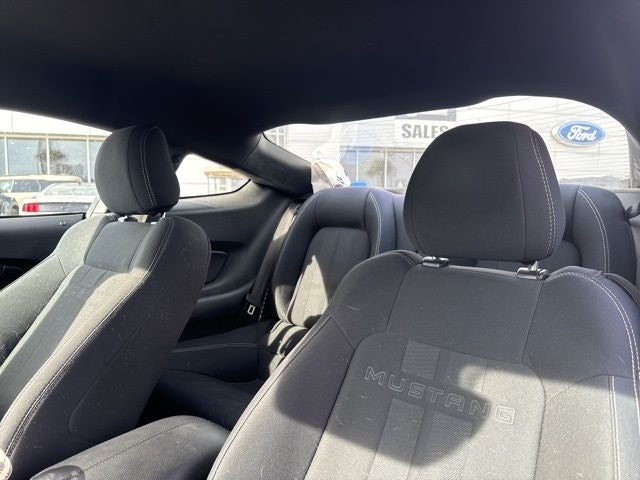 2021 Ford Mustang EcoBoost