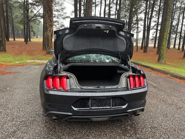 2021 Ford Mustang EcoBoost