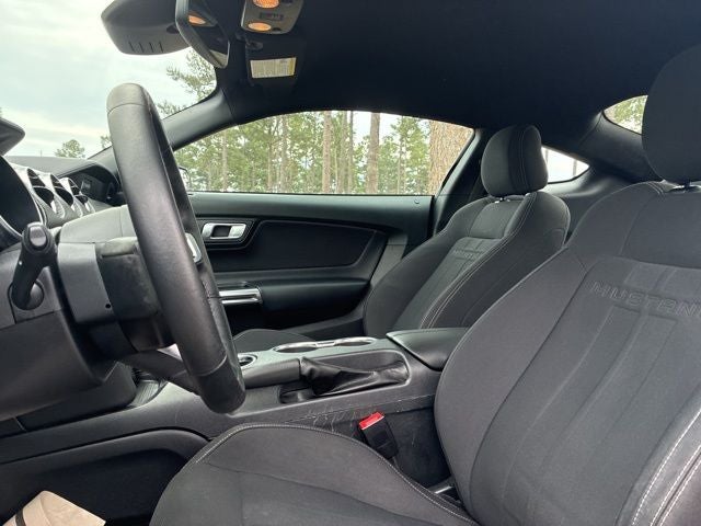 2022 Ford Mustang EcoBoost