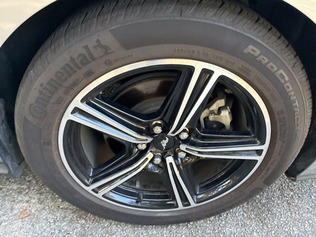 2025 Ford Mustang EcoBoost Premium