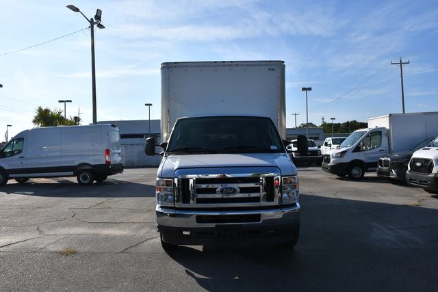 2023 Ford E-450SD Base DRW