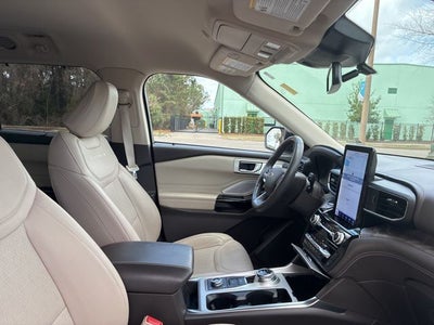 2023 Ford Explorer Platinum