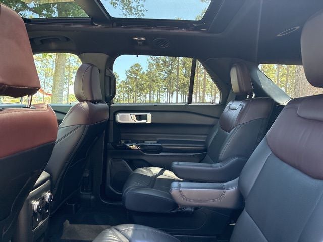 2022 Ford Explorer Platinum