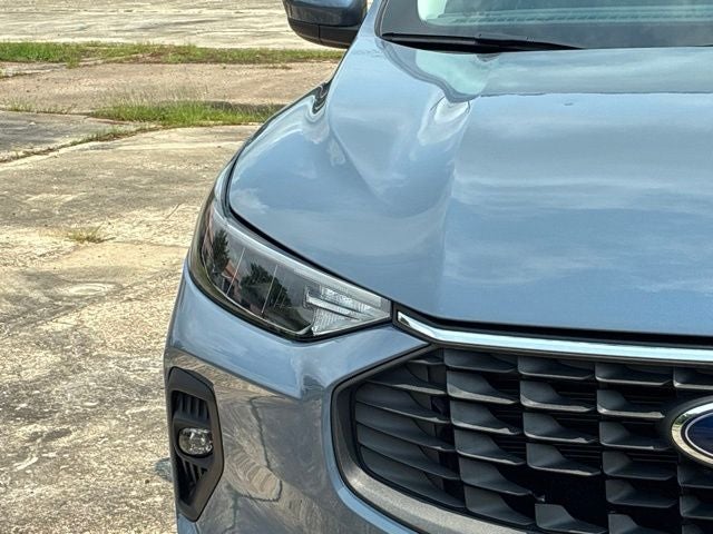 2024 Ford Escape Plug-In Hybrid Base