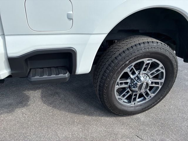 2025 Ford F-250SD Platinum