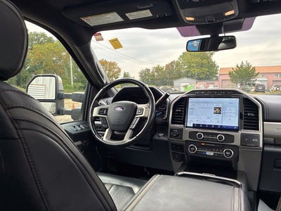 2022 Ford F-250SD Platinum