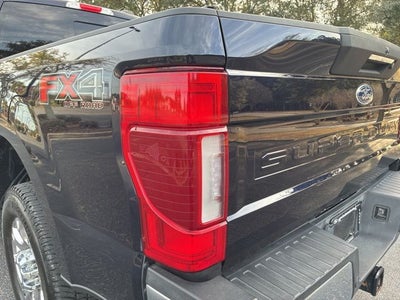 2022 Ford F-350SD Lariat