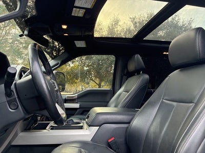 2022 Ford F-350SD Lariat