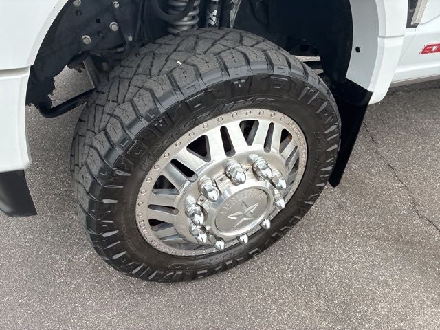 2023 Ford F-450SD Lariat DRW