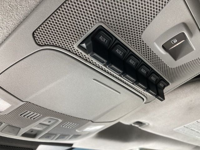 2022 Ford F-450SD Limited DRW