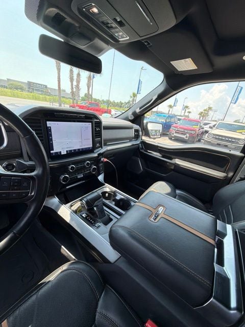 2022 Ford F-150 Platinum