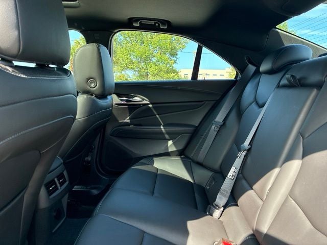2022 Cadillac CT4 Luxury