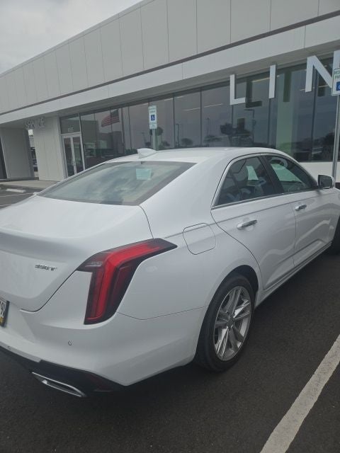 2022 Cadillac CT4 Luxury