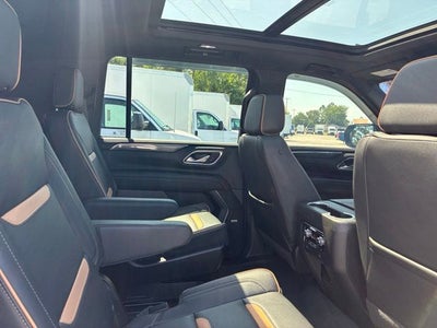 2023 GMC Yukon XL AT4