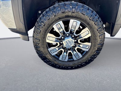 2024 GMC Sierra 2500HD Denali