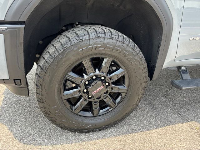 2025 GMC Sierra 2500HD AT4