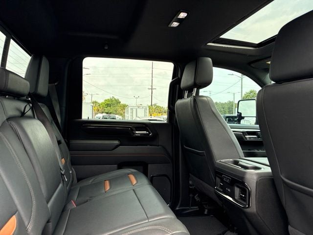 2025 GMC Sierra 2500HD AT4