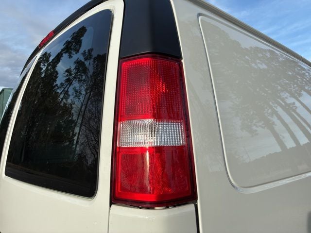 2024 GMC Savana 2500 Work Van