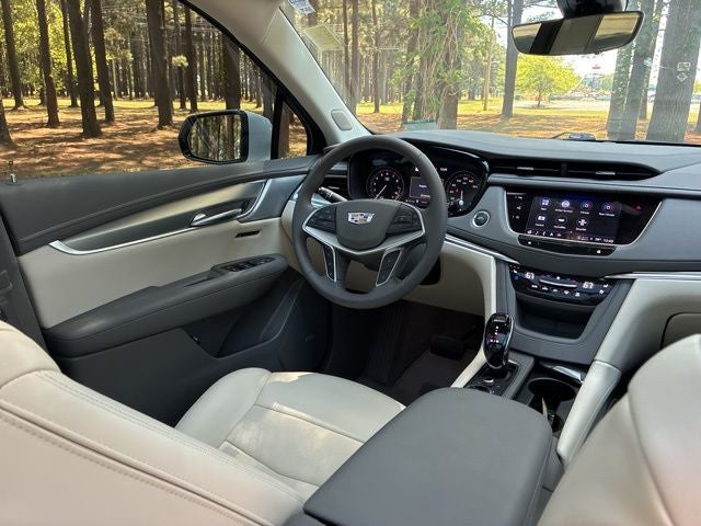 2025 Cadillac XT5 Premium Luxury