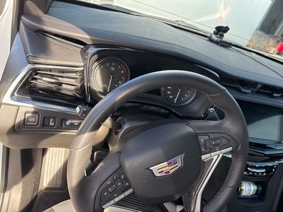 2025 Cadillac XT6 Sport