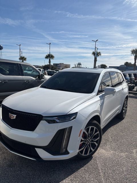 2025 Cadillac XT6 Sport