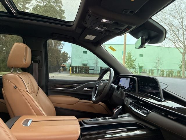 2022 Cadillac Escalade ESV Premium