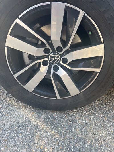 2023 Volkswagen Atlas 2.0T SE