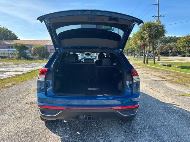 2025 Volkswagen Atlas Cross Sport 2.0T SE w/Technology