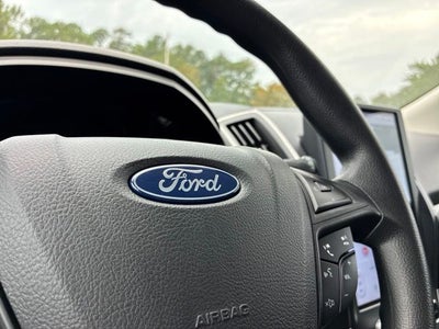 2024 Ford Edge SE