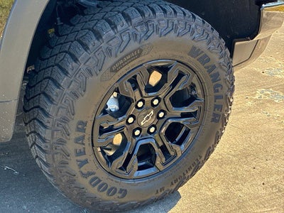 2025 Chevrolet Silverado 1500 ZR2