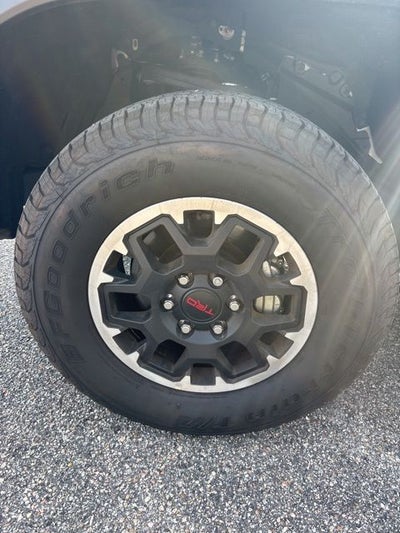 2025 Toyota Tacoma TRD Off-Road
