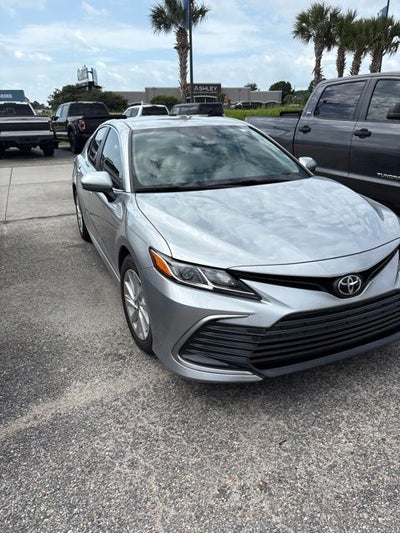 2022 Toyota Camry LE