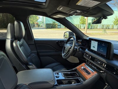 2025 Lincoln Aviator Black Label