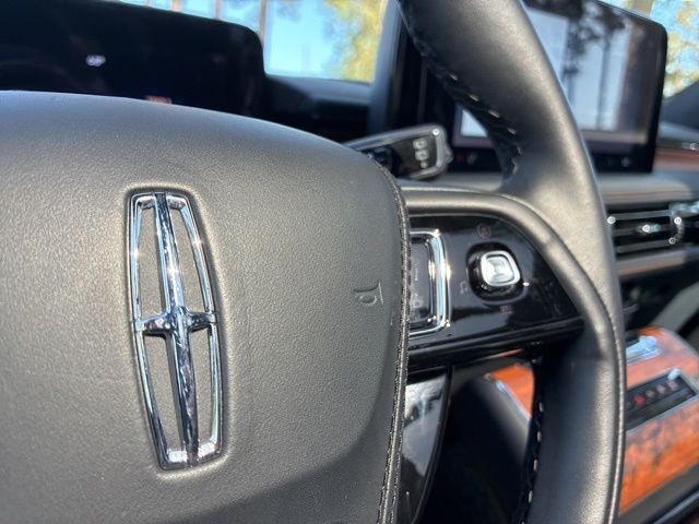 2025 Lincoln Aviator Black Label