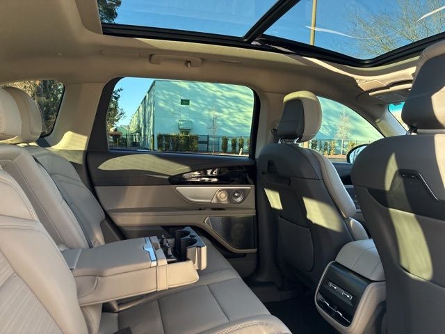 2024 Lincoln Nautilus Reserve