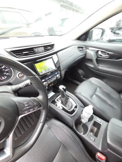 2017 Nissan Rogue SL