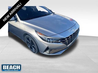 2022 Hyundai Elantra Limited