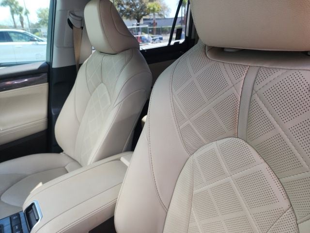 2021 Toyota Highlander Platinum
