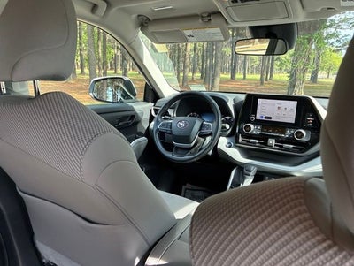2023 Toyota Highlander L