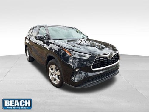 2024 Toyota Highlander LE