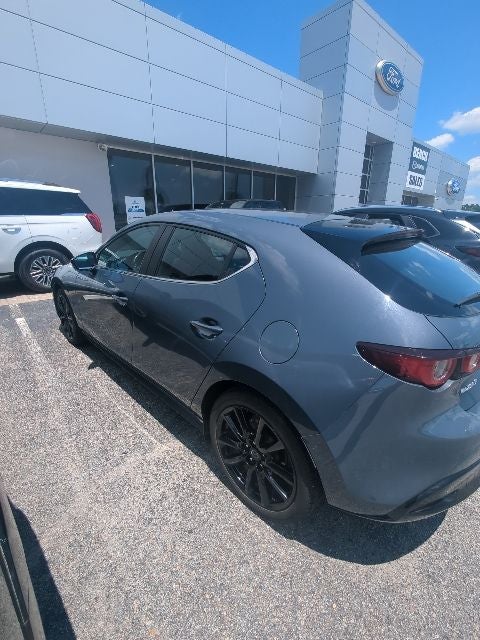2022 Mazda Mazda3 Carbon Edition