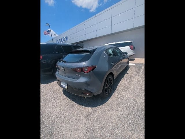 2022 Mazda Mazda3 Carbon Edition